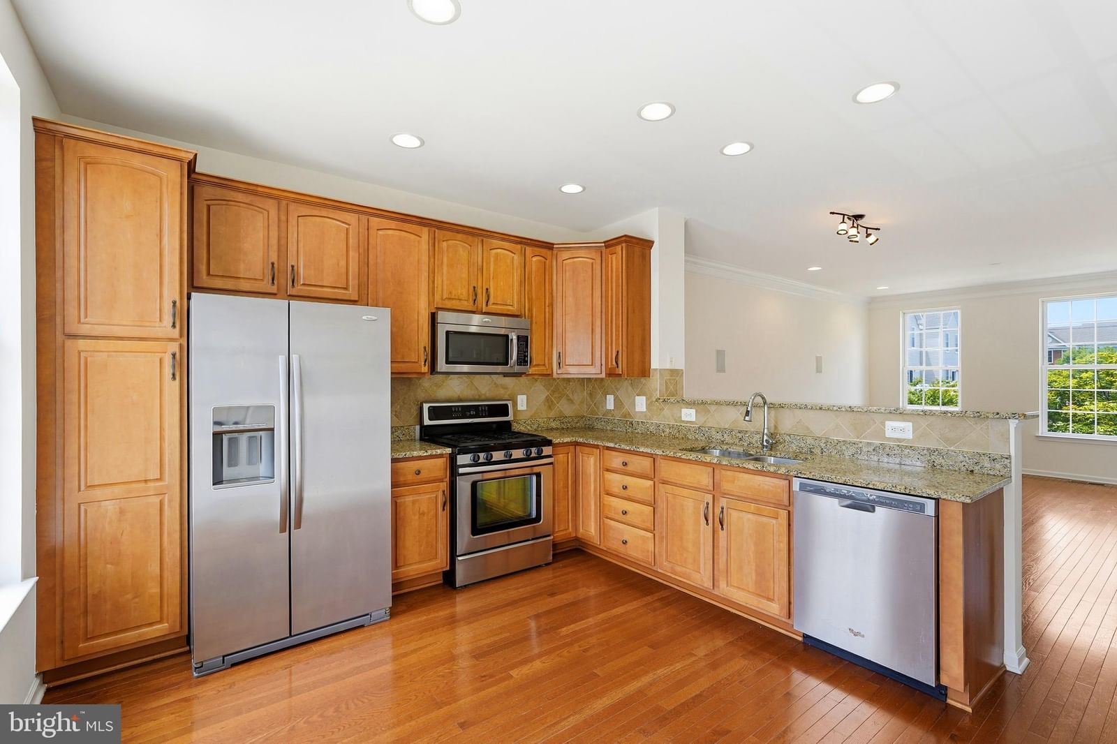 42817 PAMPLIN TER, CHANTILLY 20152, VA