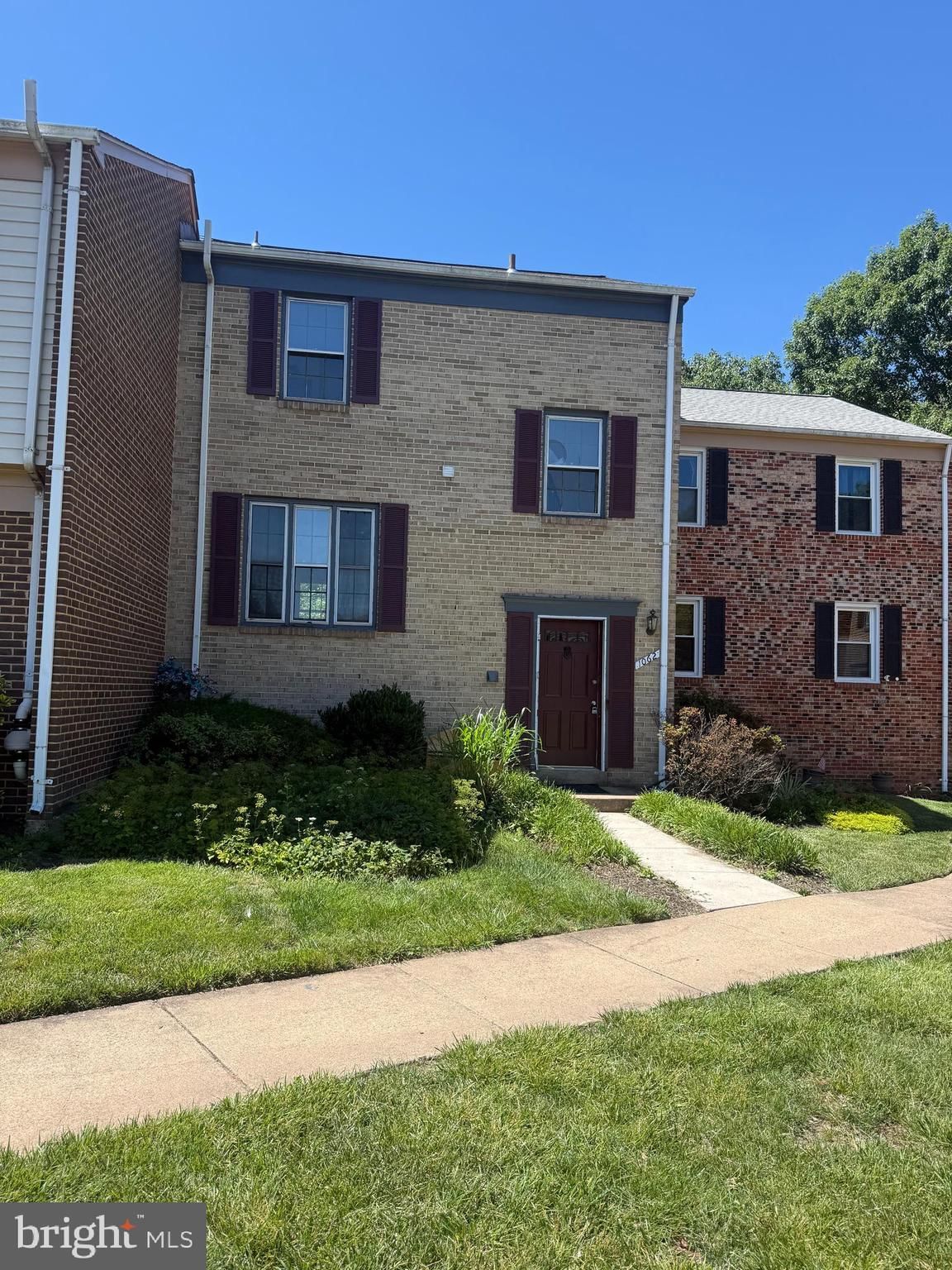 1062 TOTTENHAM CT, STERLING 20164, VA