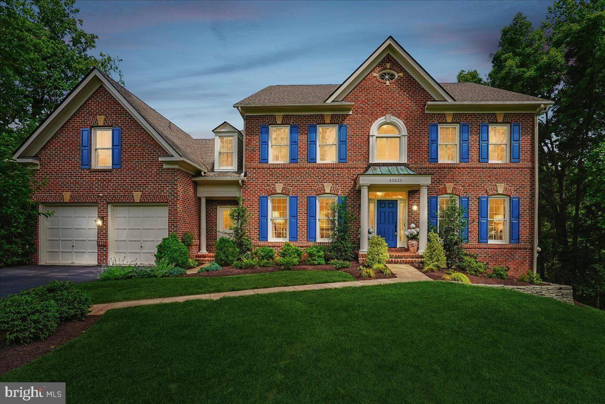 43625 EMERALD DUNES PL, LEESBURG 20176, VA
