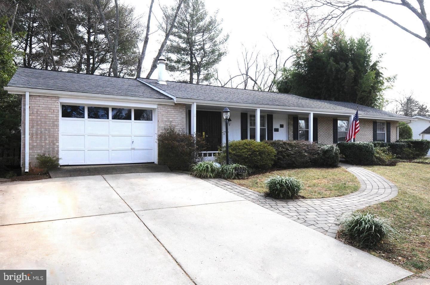 2002 N AMELIA ST, STERLING 20164, VA