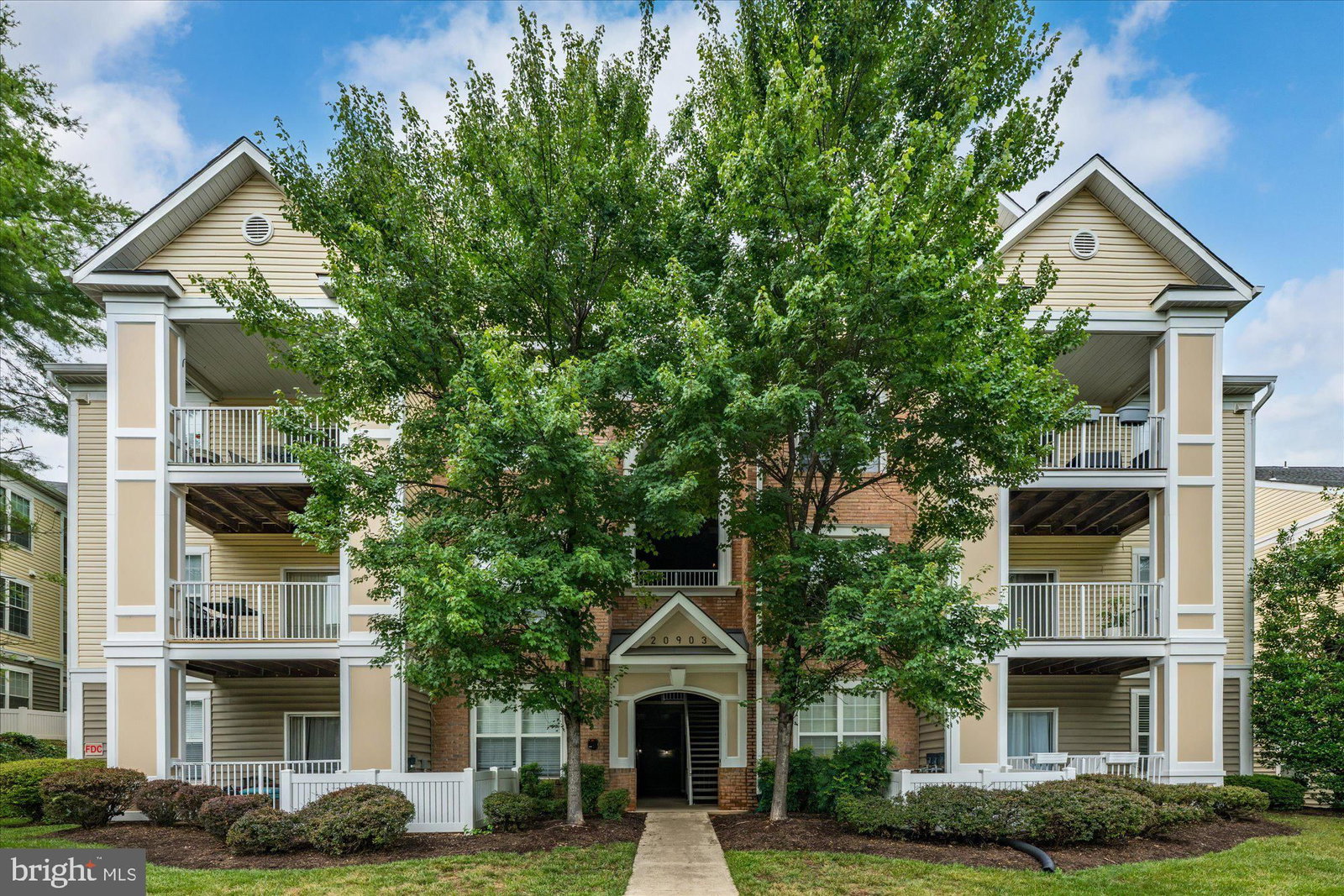 20903 CEDARPOST SQ, ASHBURN 20147, VA