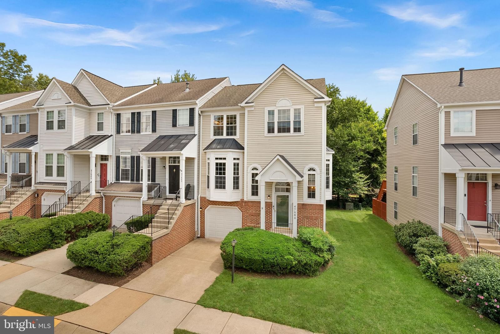 47684 WOOLCOTT SQ, STERLING 20165, VA