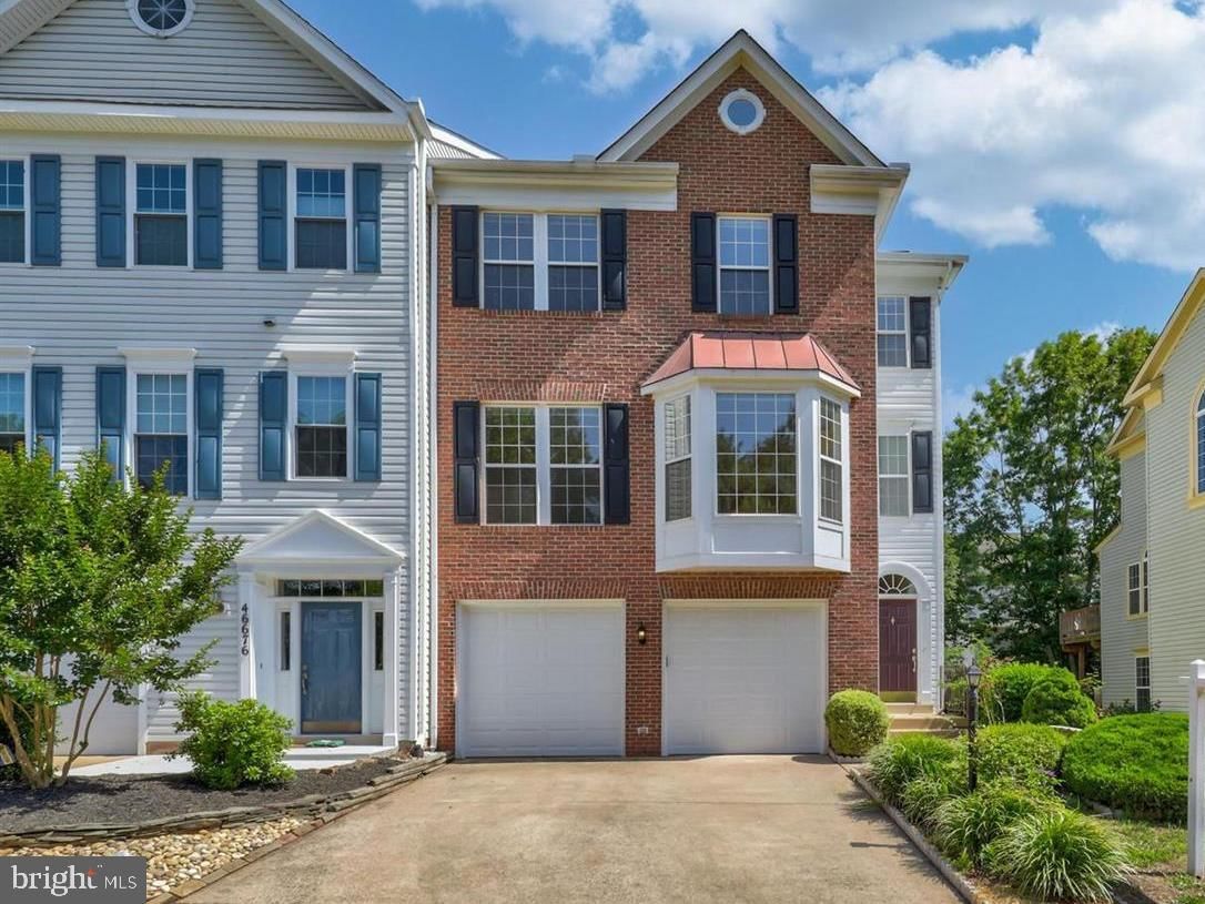 46678 ABIGAIL TER, STERLING 20165, VA