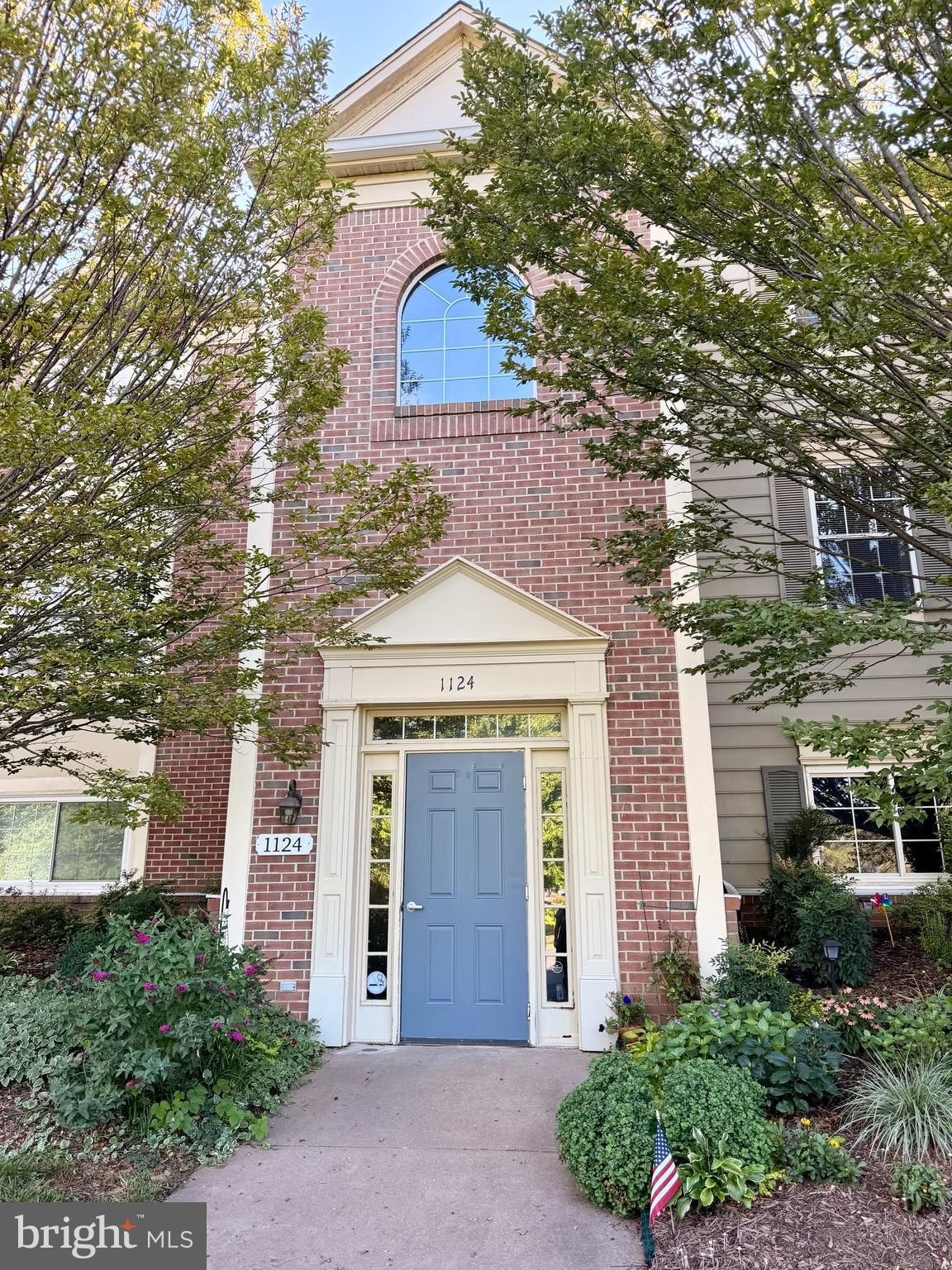 1124 HUNTMASTER TER NE, LEESBURG 20176, VA