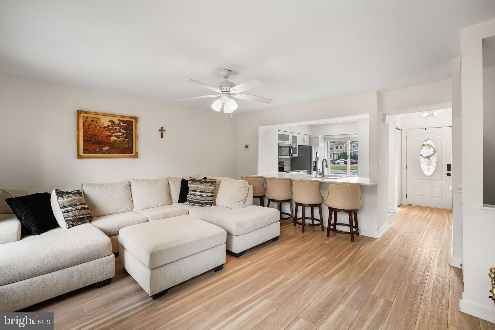 6 SUGARLAND SQUARE CT, STERLING 20164, VA