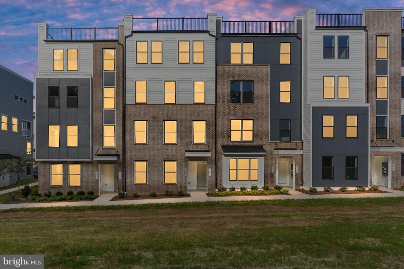 20804 CLOONGEE TERRACE