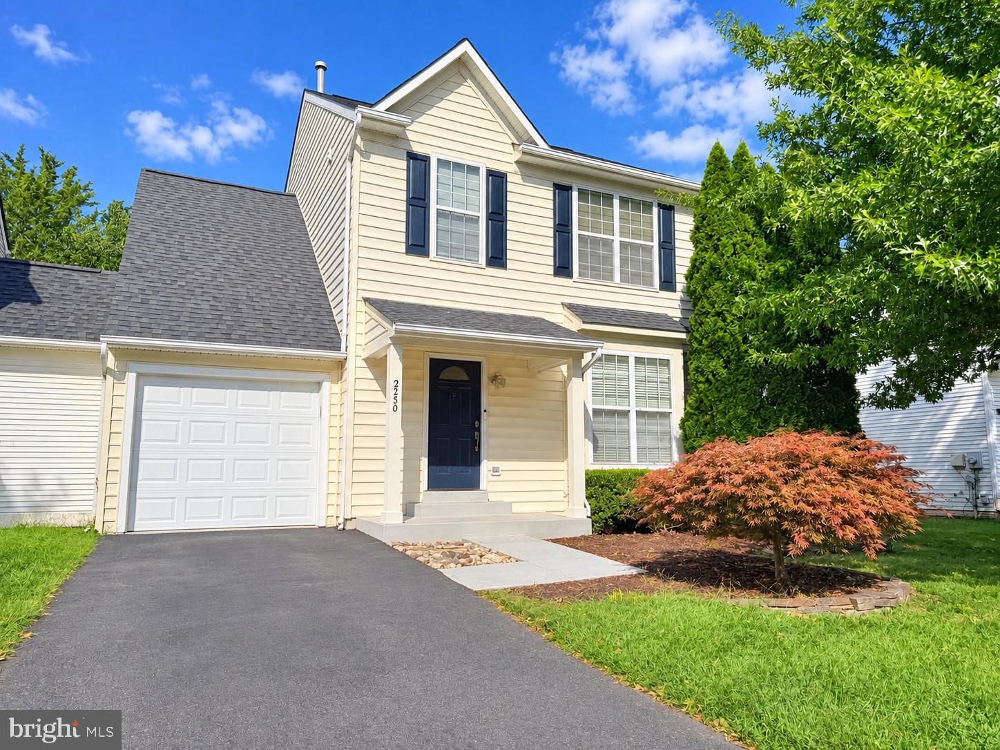22597 MAISON CARREE SQ, ASHBURN 20148, VA