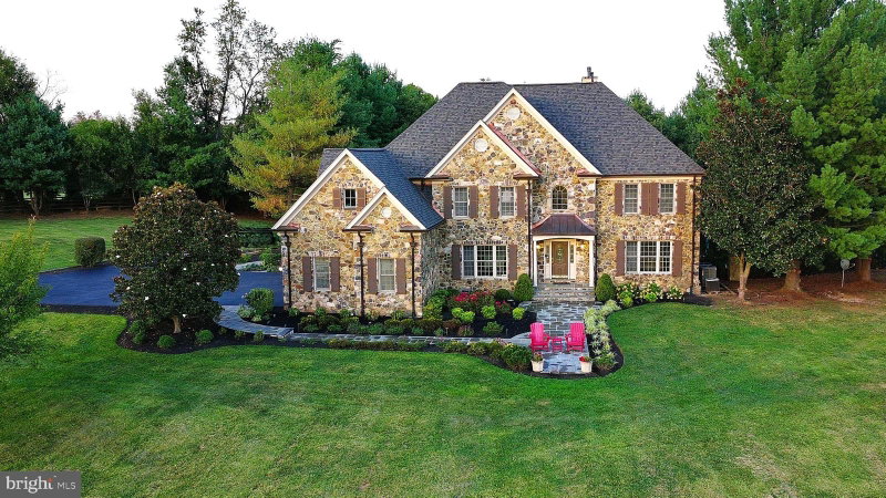 38400 AUNT MARYS LANE