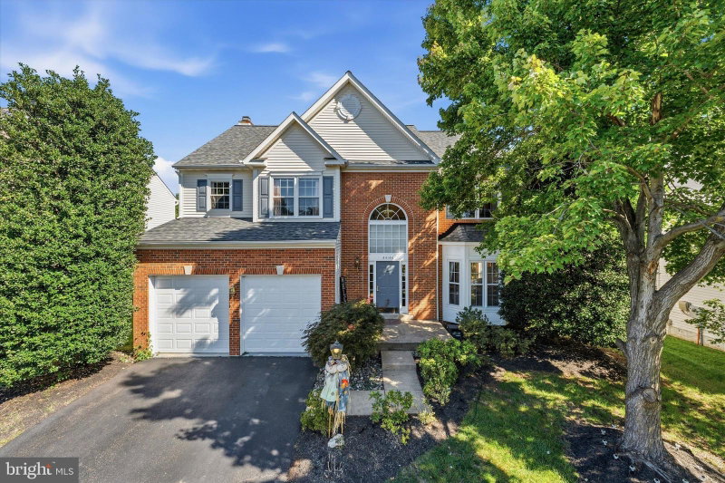 44144 MERRYWOOD COURT