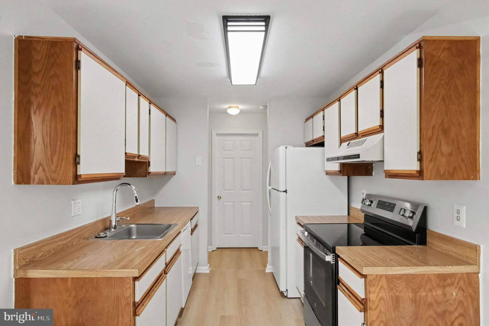 9550 CANNONEER COURT #304 photograph