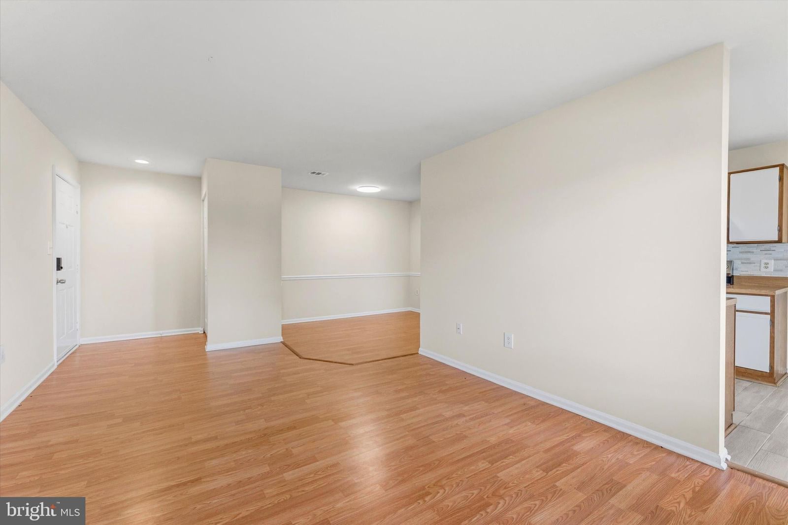 8383 BUTTRESS LANE #302 photograph