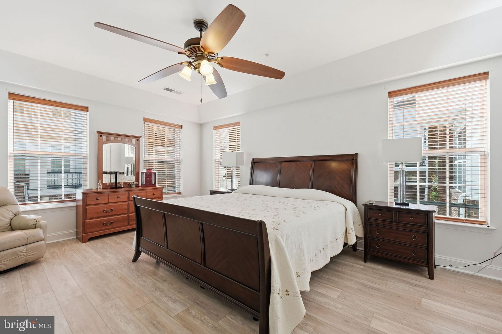 9202 CHARLESTON DRIVE #207 photograph