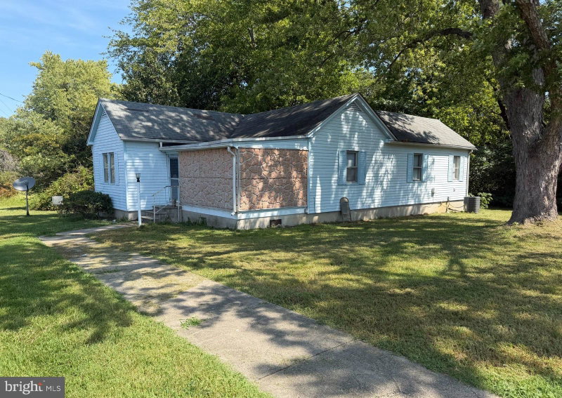 326 COAN HARBOUR DRIVE