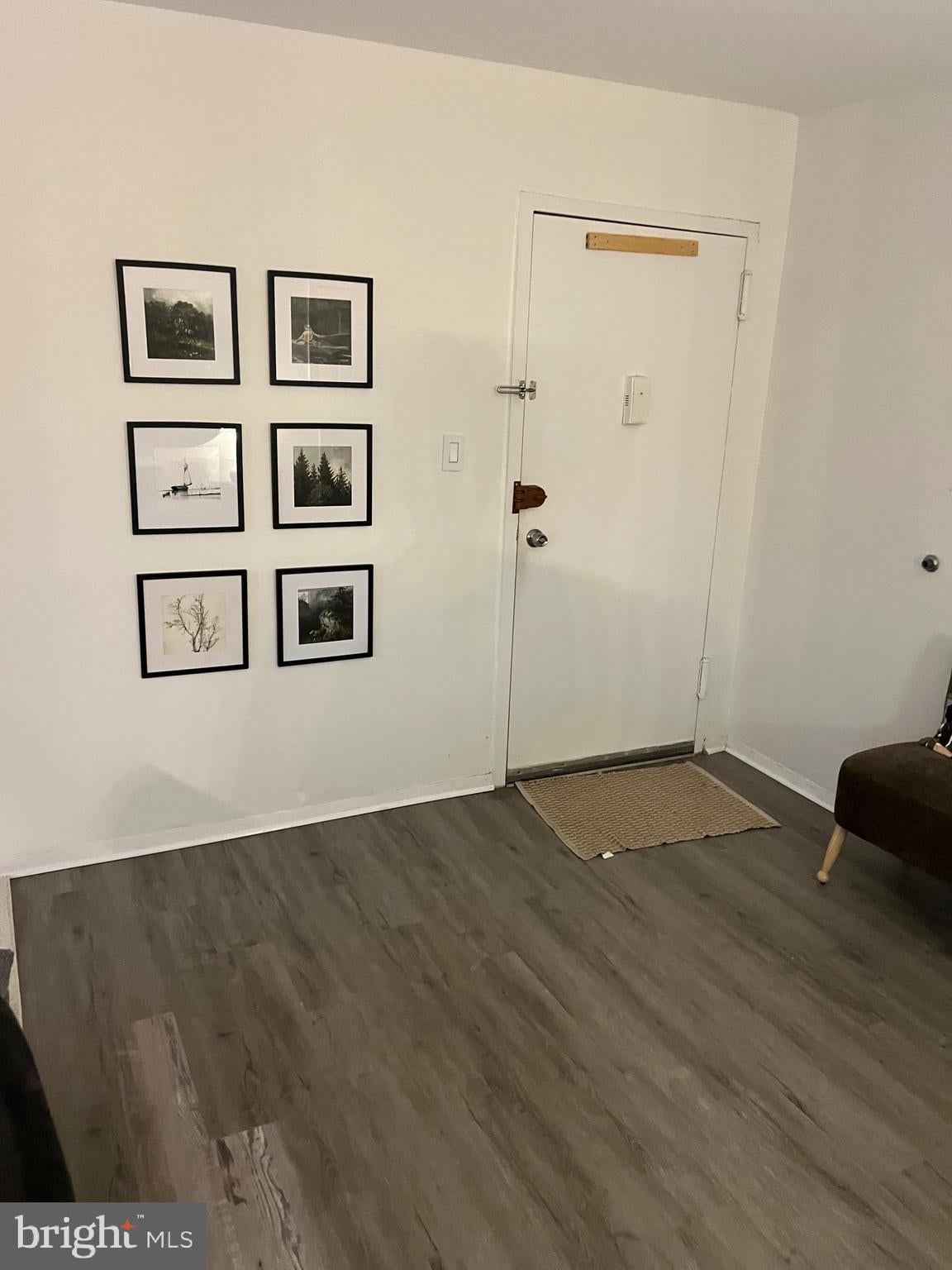 1600 RENATE DRIVE #304 photograph