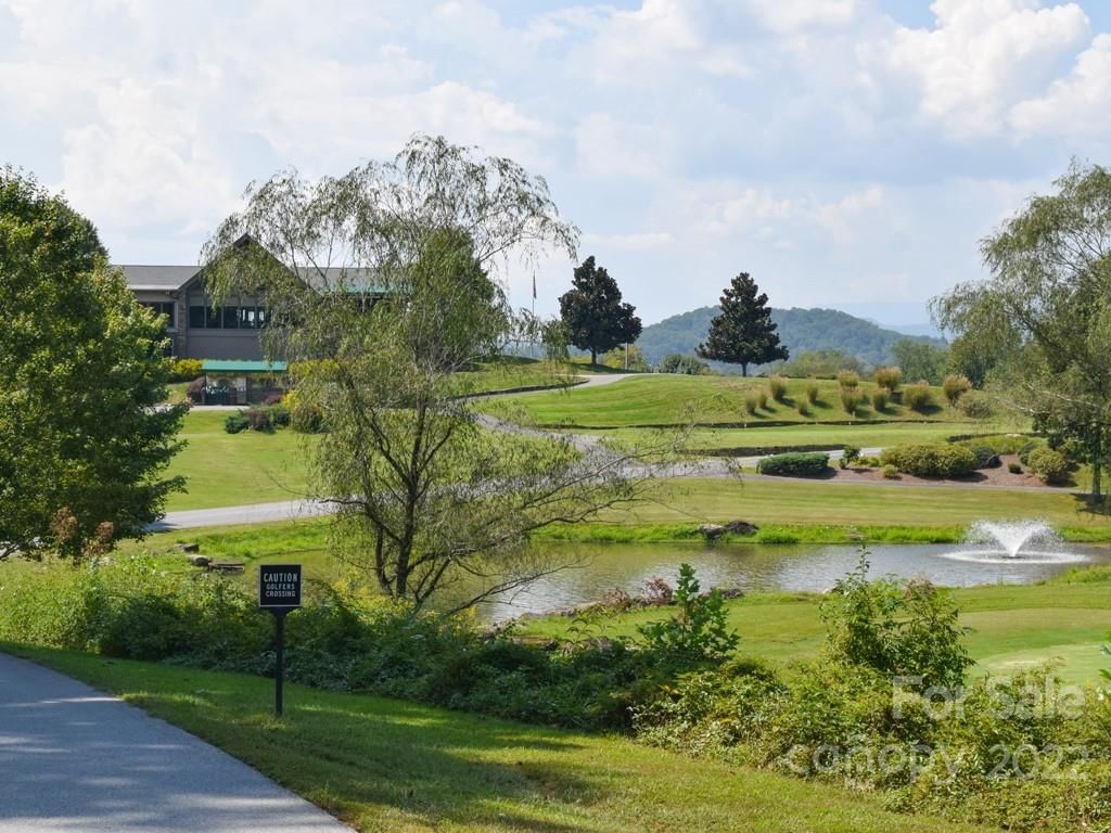 216 Mountain Crest Drive #34, Hendersonville, NC 28739 - Photo 5
