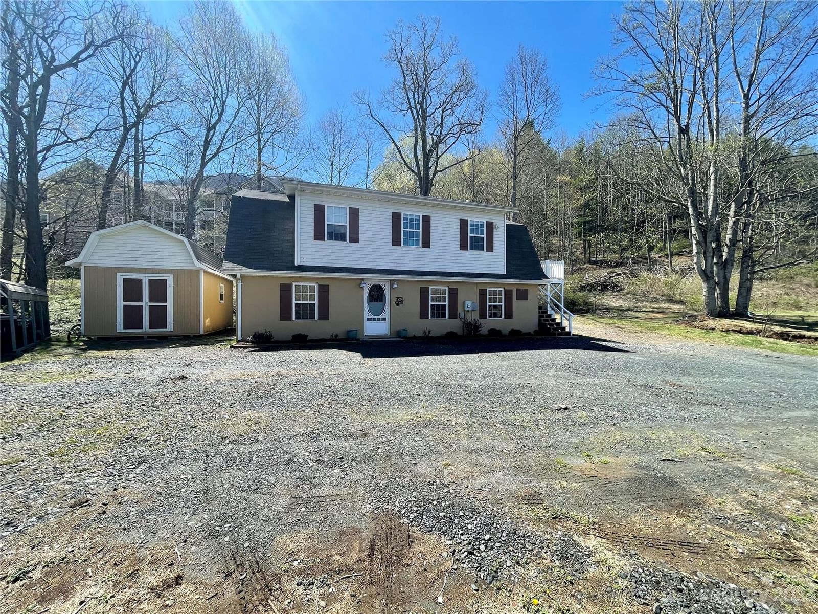 195 Trinity Lane, Jefferson, NC 28640 - Photo 2
