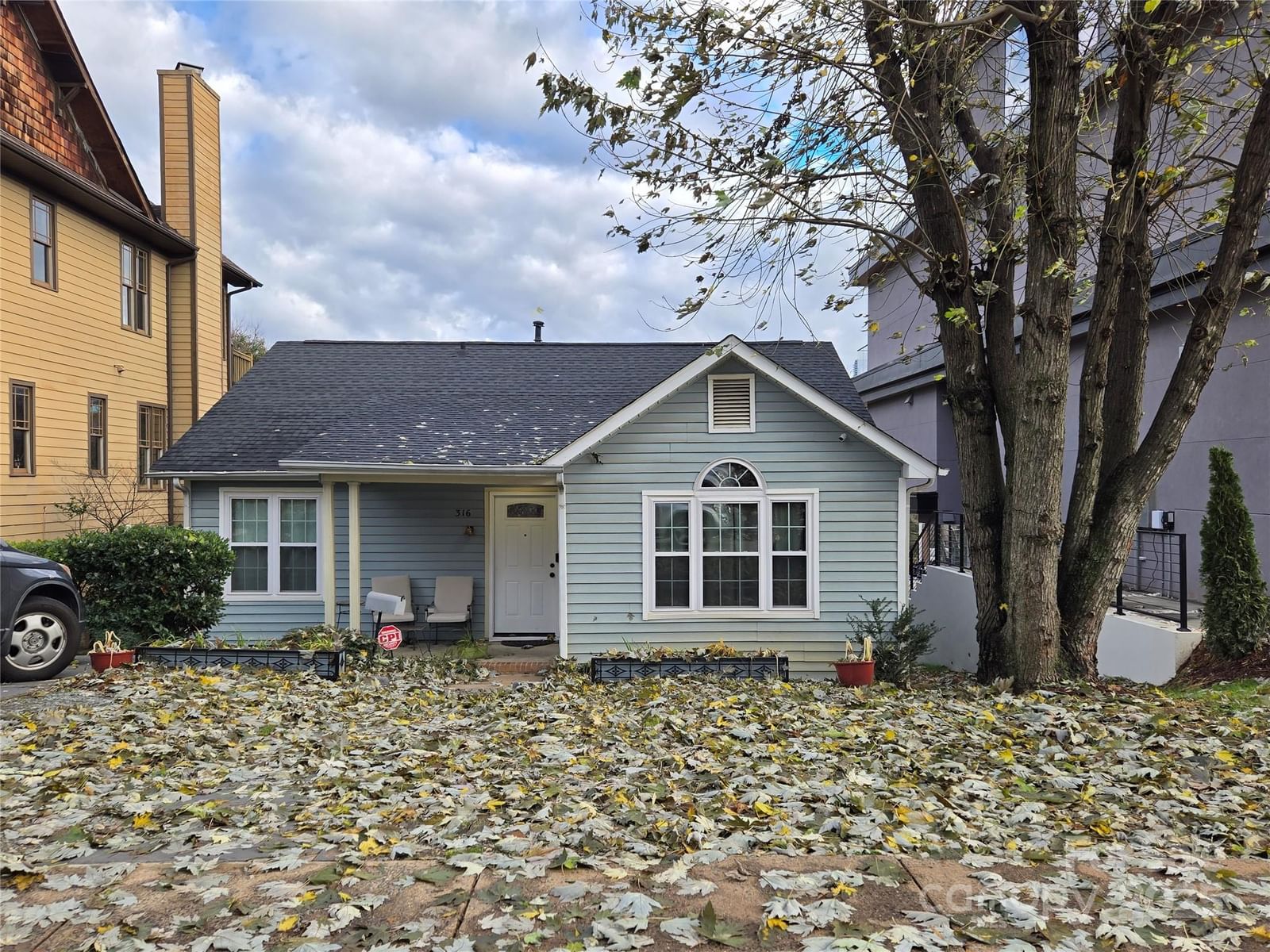 Property at 316 Frazier, Charlotte, NC 28216