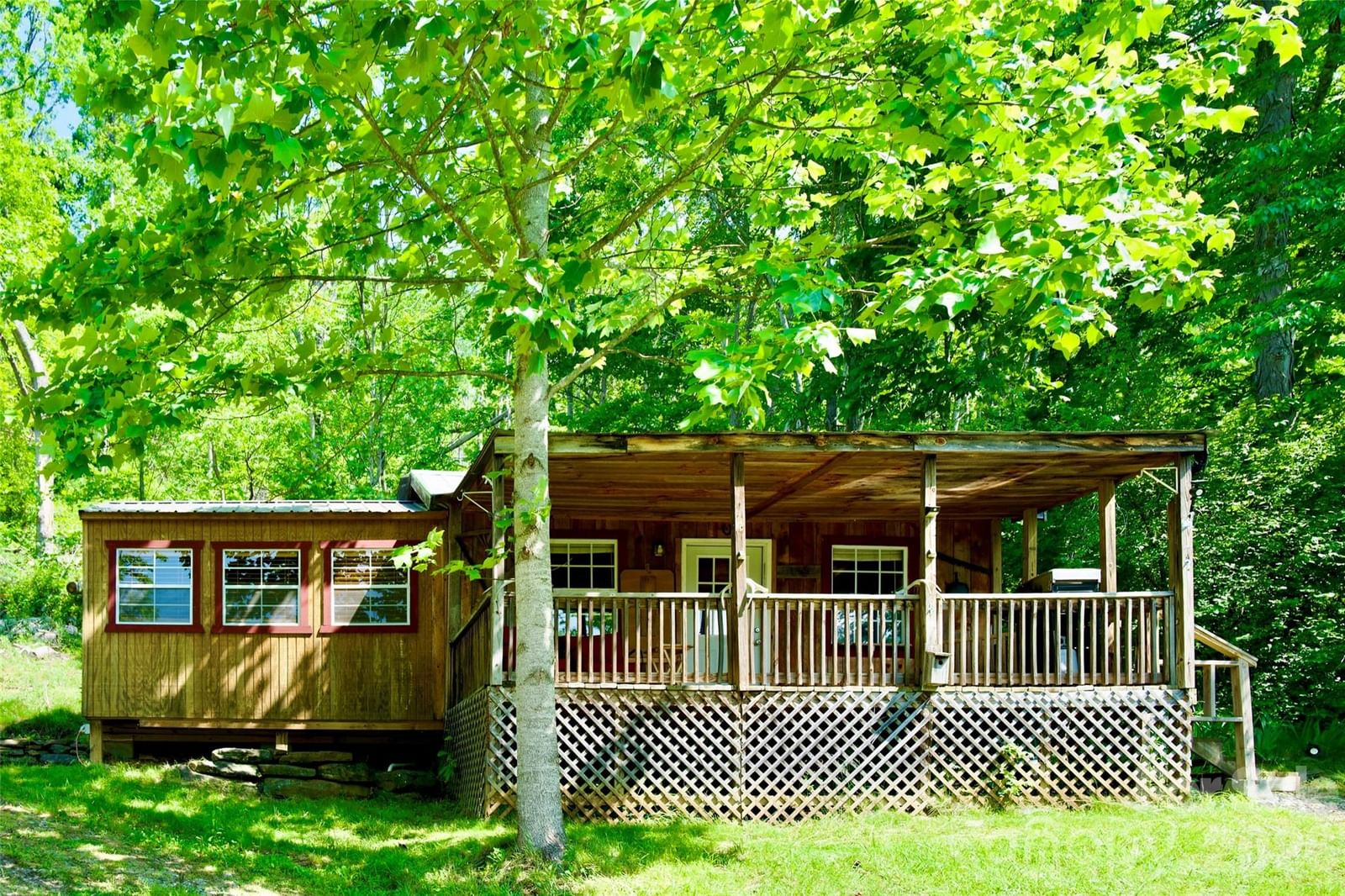 38 Buchanan Hill Road, Bakersville, NC 28705 - Photo 4