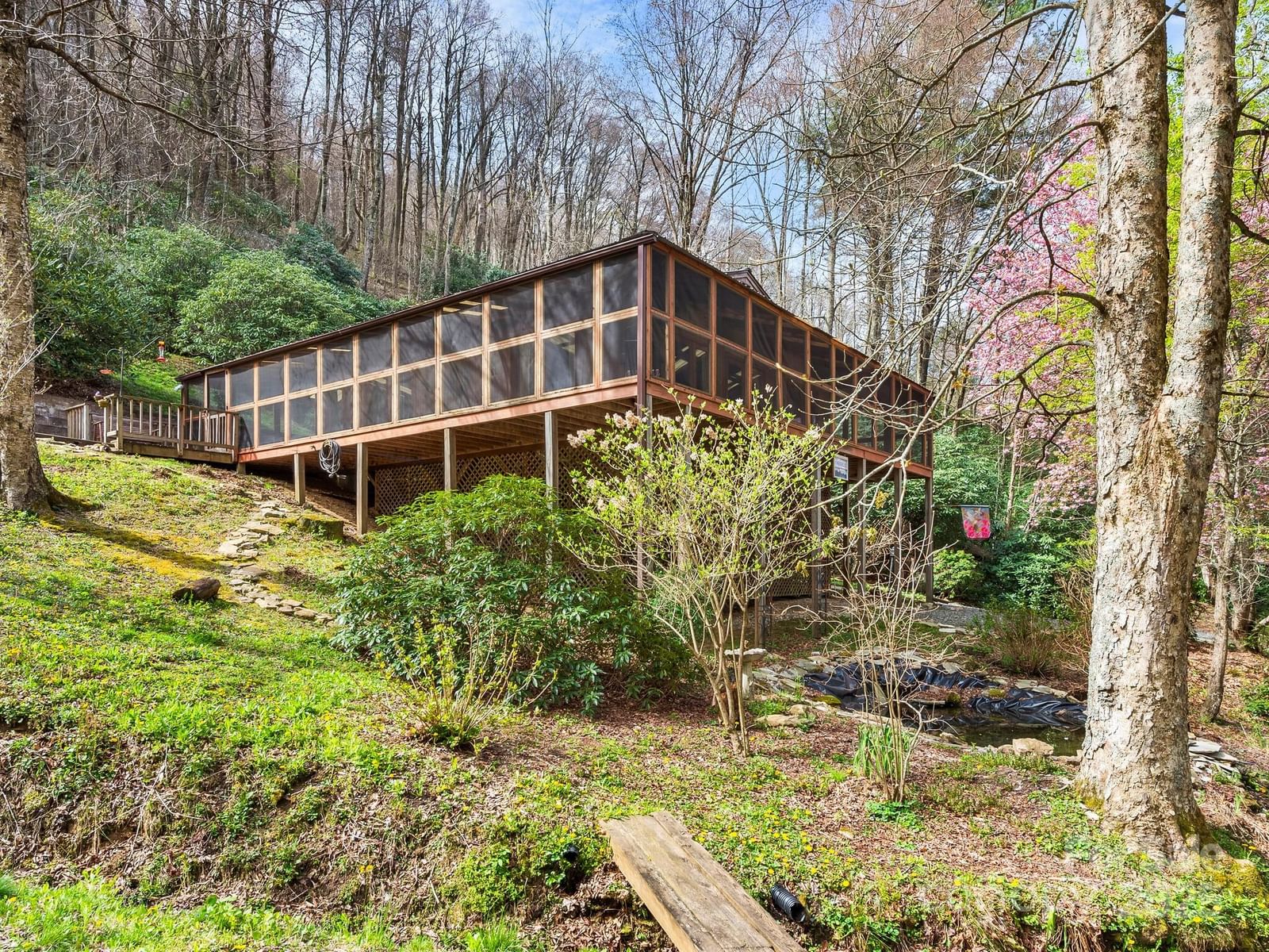 70 Fox Run, Hot Springs, NC 28743 - Photo 2