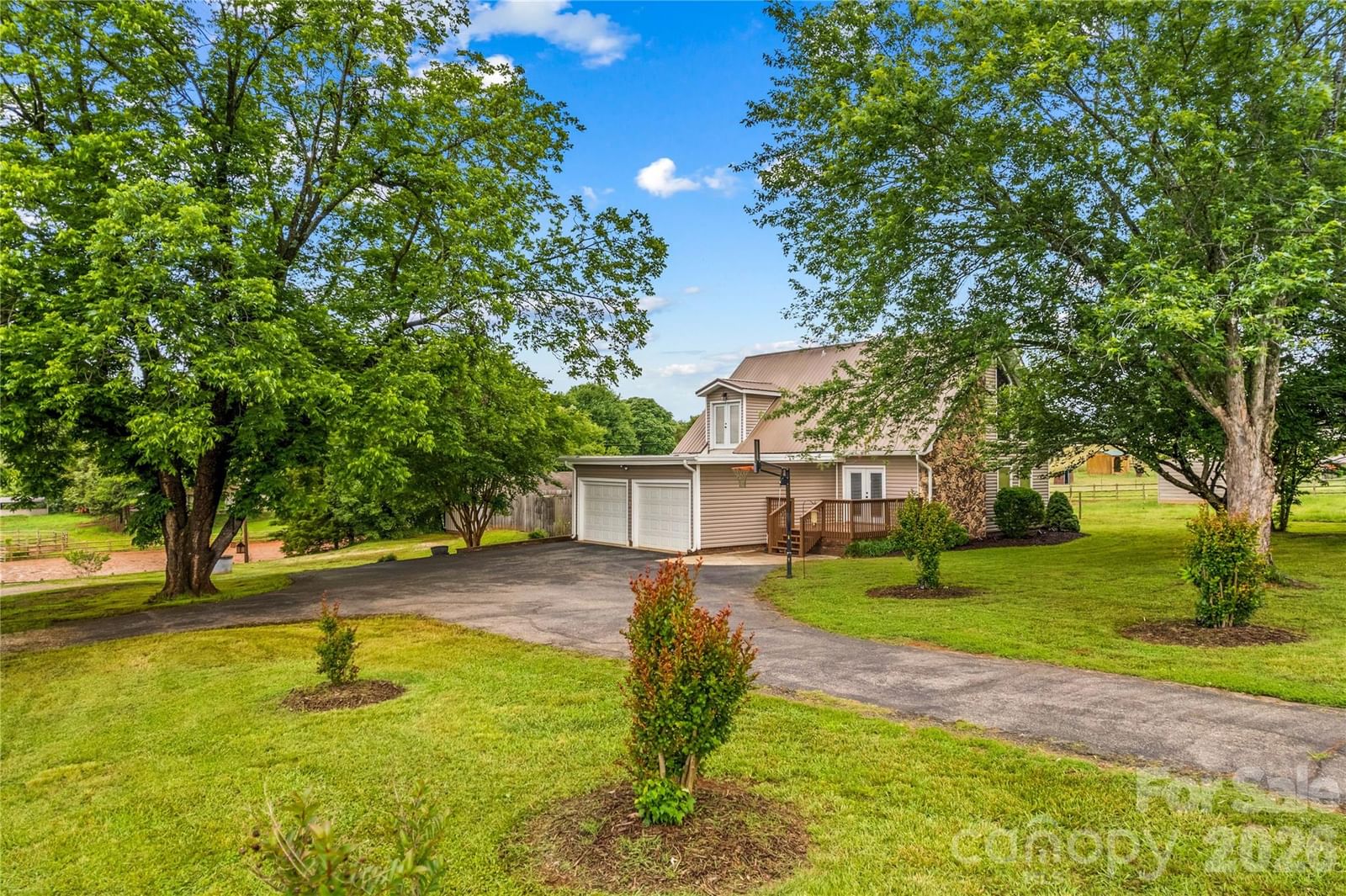 296 Hicks Creek Road, Troutman, NC 28166 - Photo 2