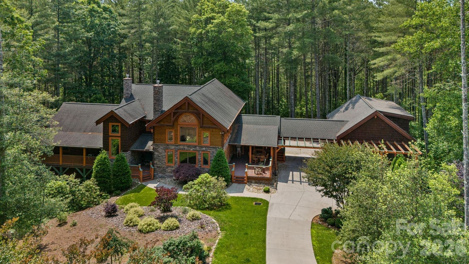5626 Rocky Falls Lane, Lenoir, NC 28645