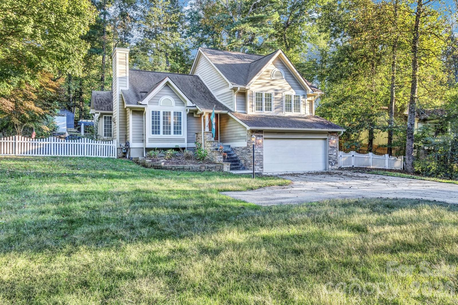 911 Fanning Bridge Road, Fletcher, NC 28732 - Photo 2