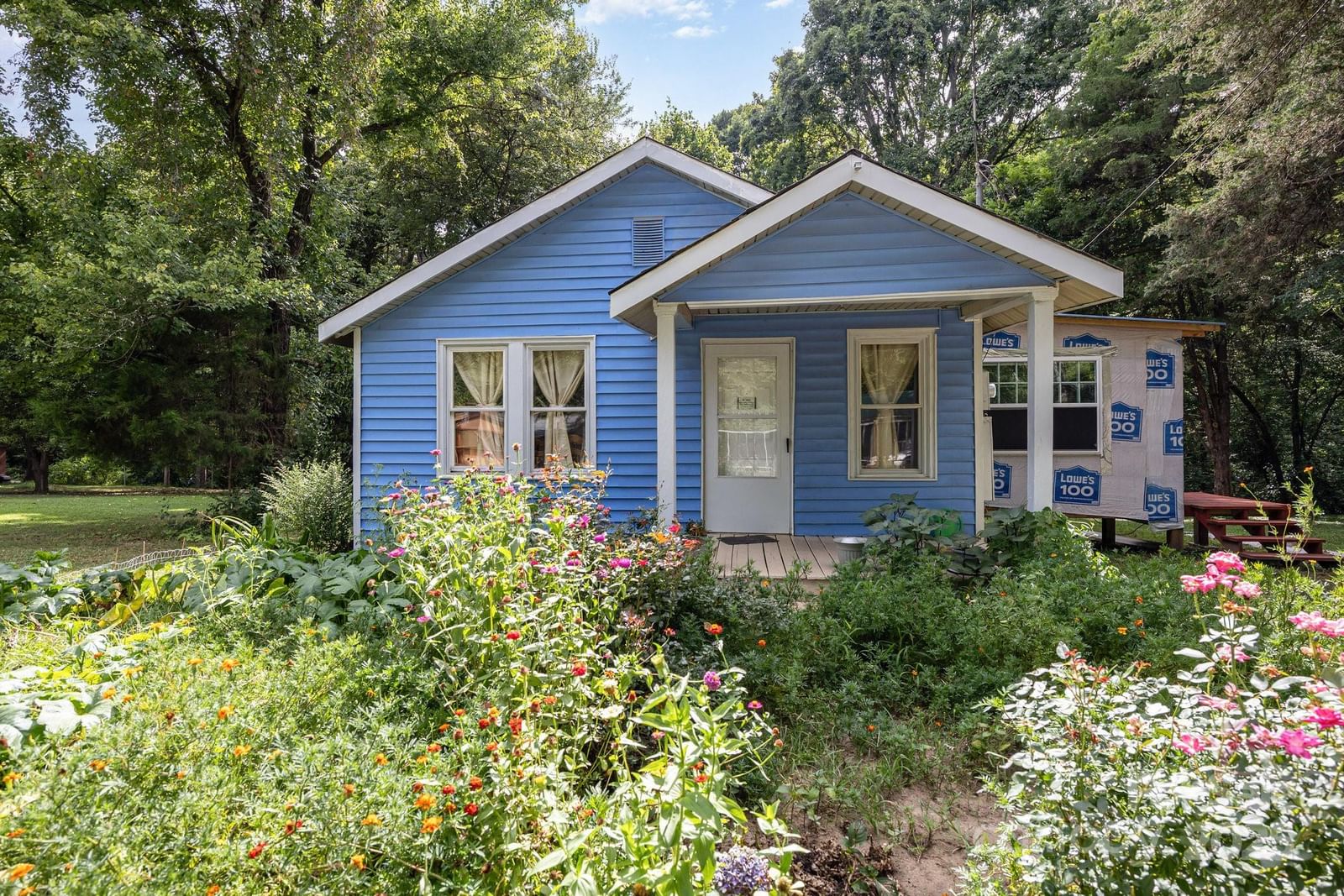 Property at 1110 Wall Street, Statesville, NC 28677
