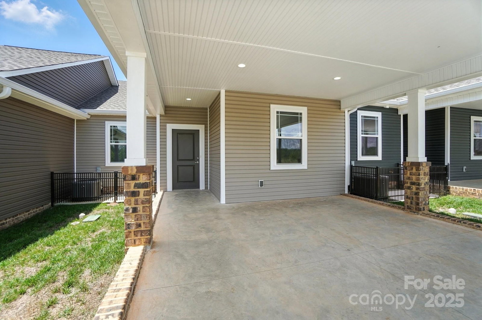 1524 29th Street, Hickory, NC 28602 - Photo 4