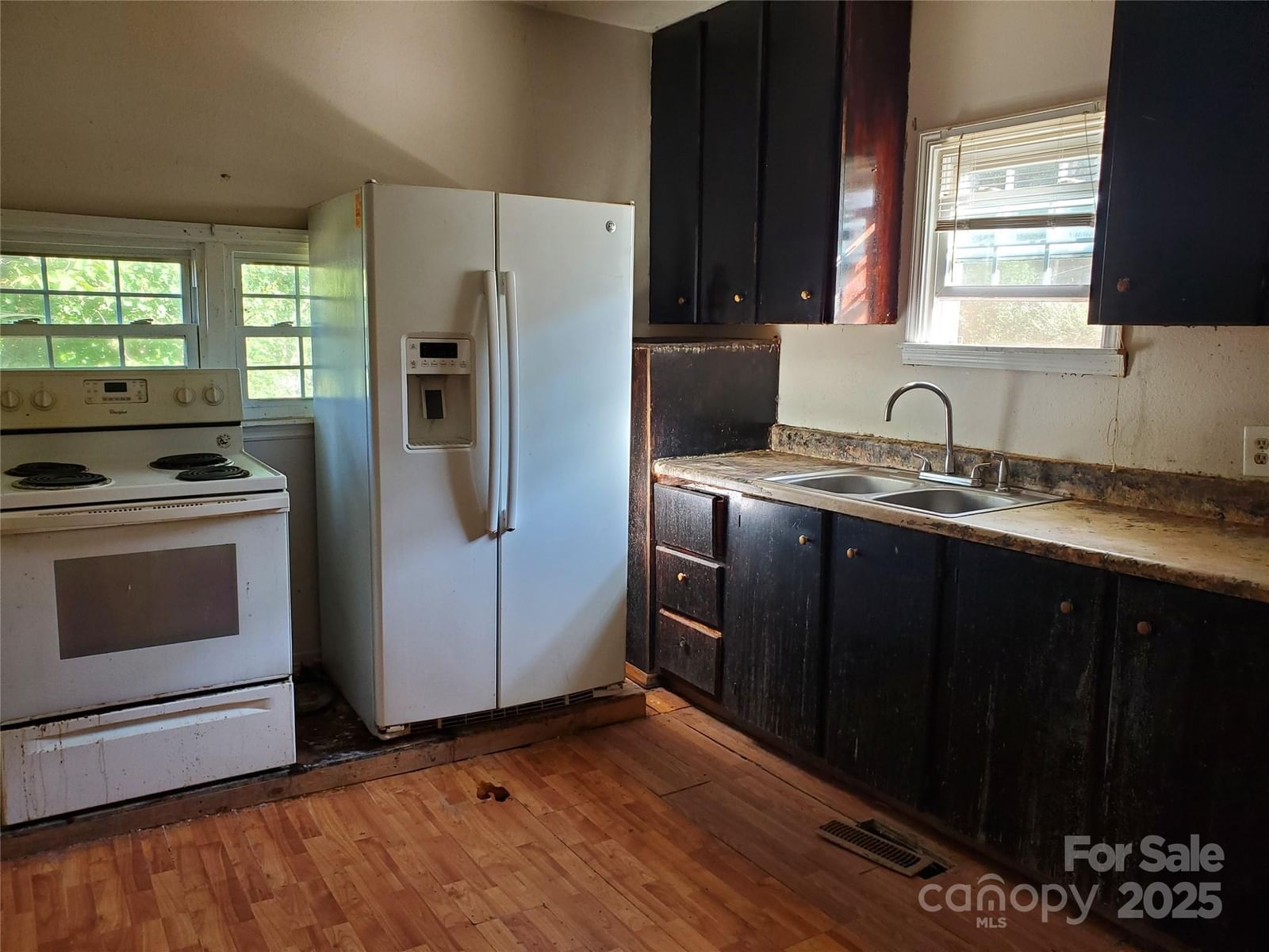 414 Rowan Avenue, Spencer, NC 28159 - Photo 5