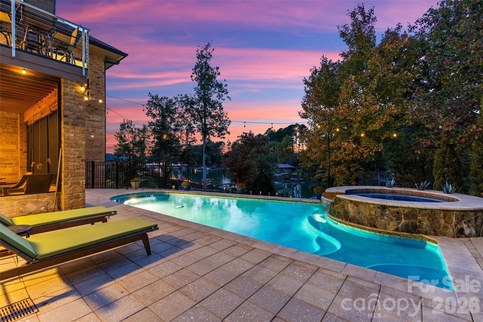 6032 Headlands Court, Belmont, NC 28012
