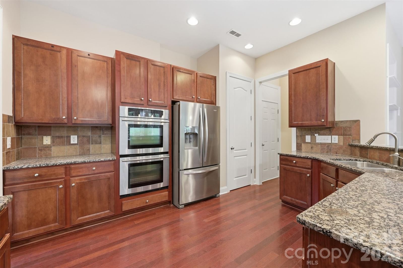 878 Treasure Court, Fort Mill, SC 29708 - Photo 5