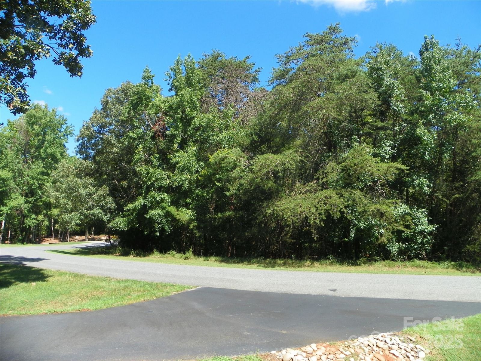 Property at 565 Whisper Lake, New London, NC 28127