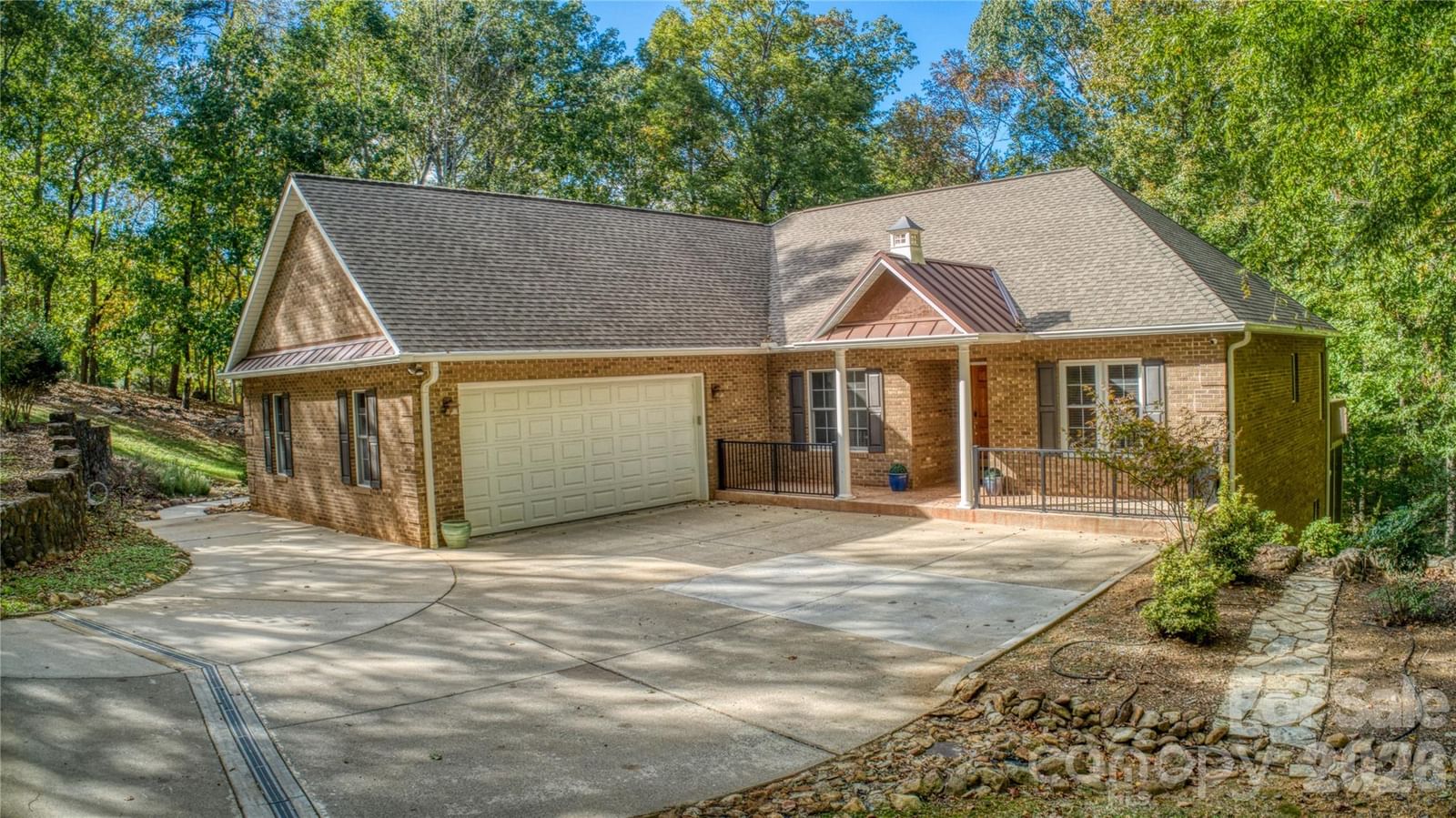 906 Rocky Cove Lane, Denton, NC 27239