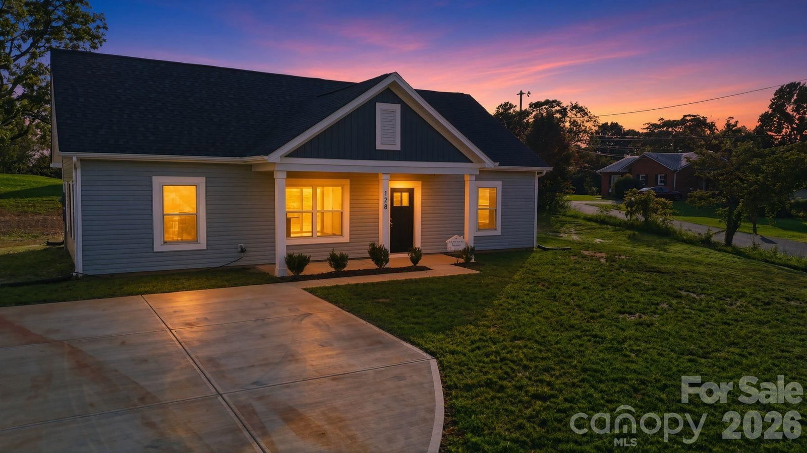 128 Main Street, Granite Falls, NC 28630