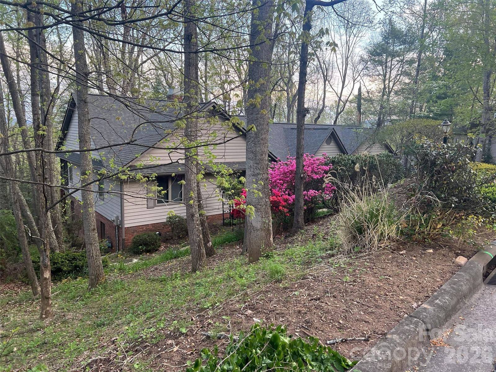 108 Galloway Drive, Asheville, NC 28803 - Photo 2