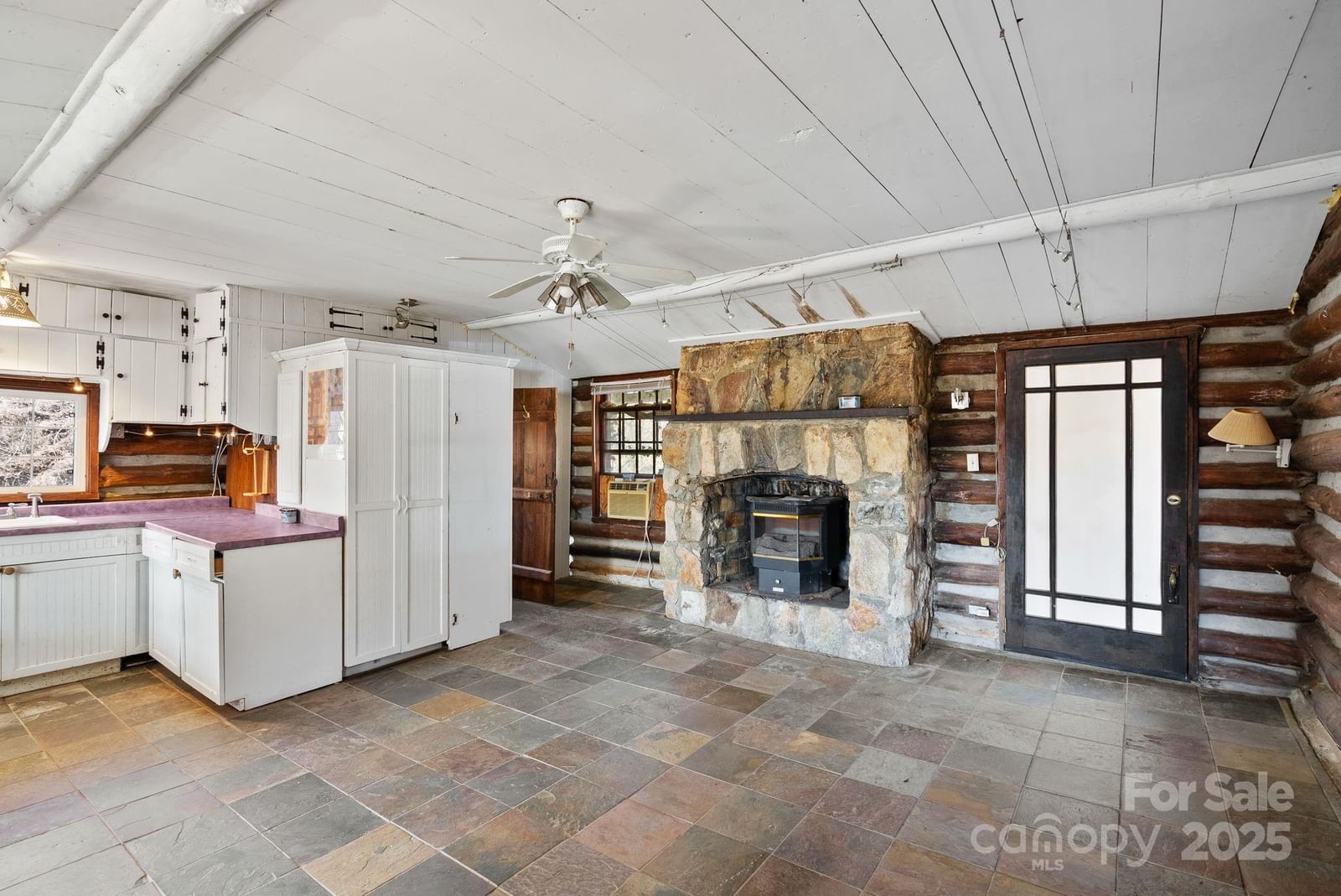 849 Ammons Branch Road, Marshall, NC 28753 - Photo 5