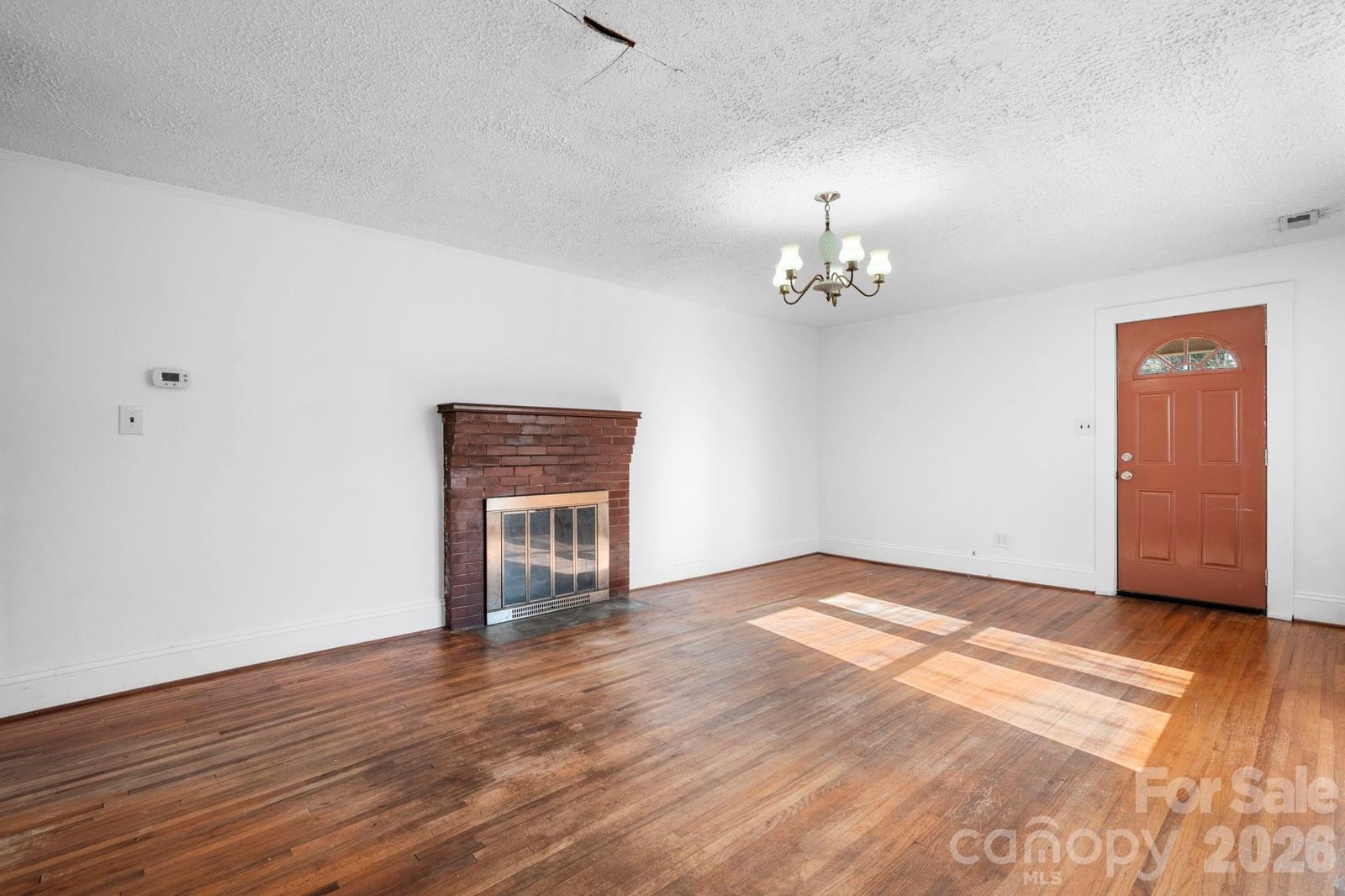 1606 Poplar Street, Lenoir, NC 28645 - Photo 4