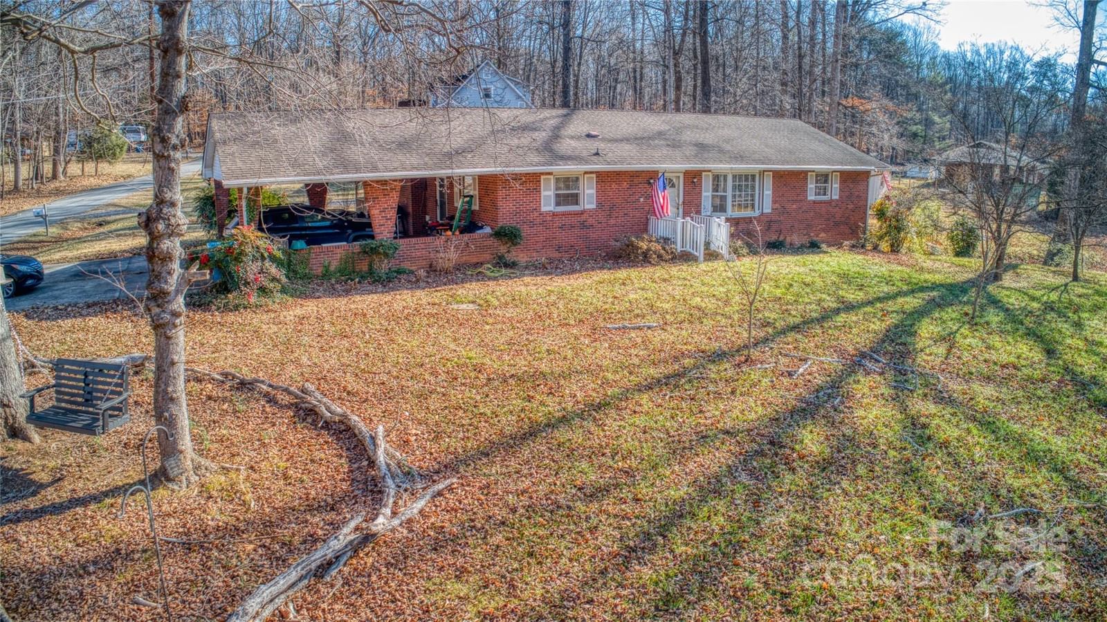 195 Claybon Drive, Advance, NC 27006
