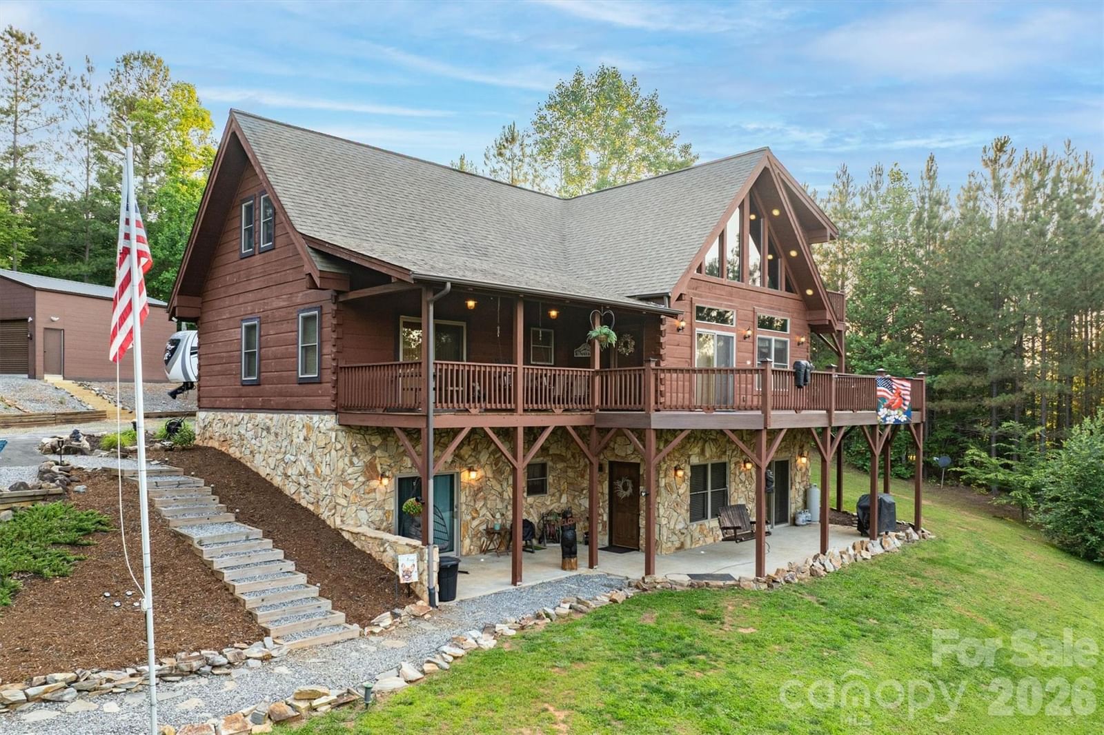 16 Saratoga Drive, Nebo, NC 28761