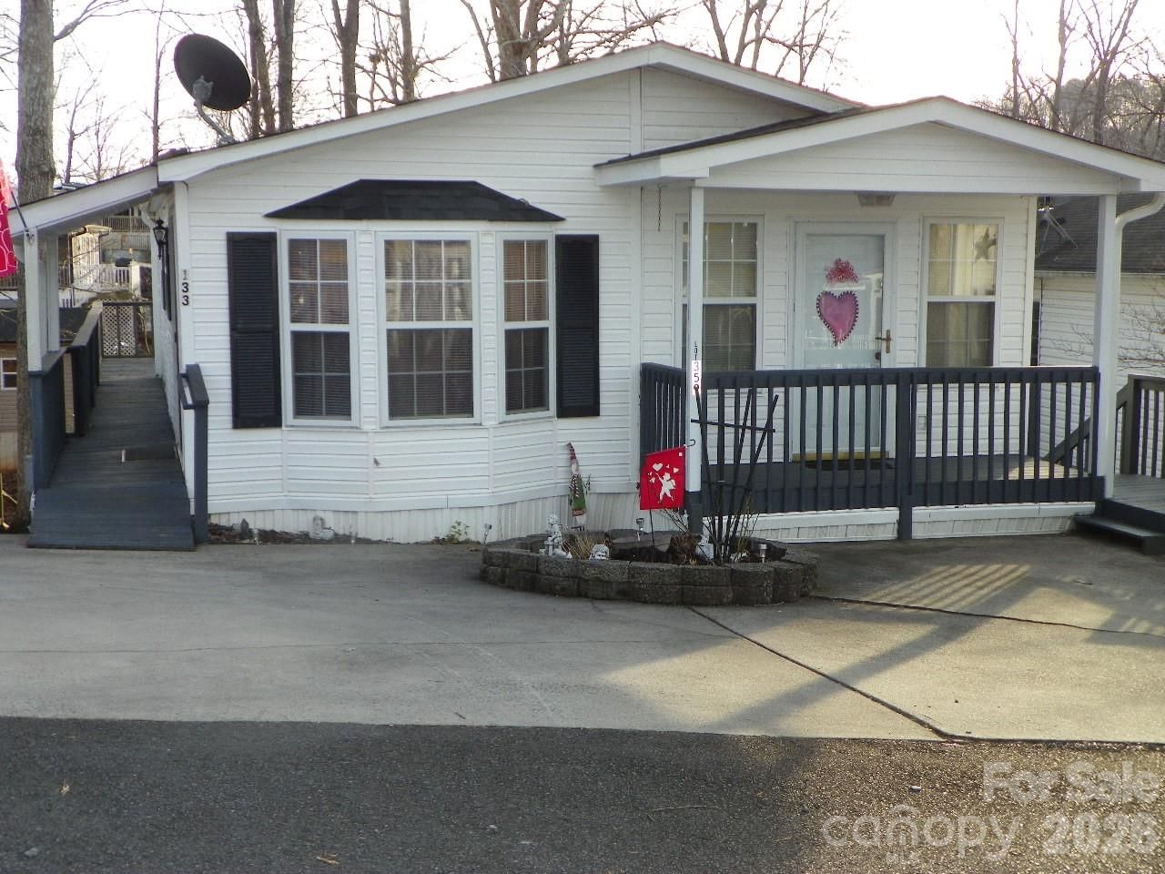Property at 133 Pier, New London, NC 28127
