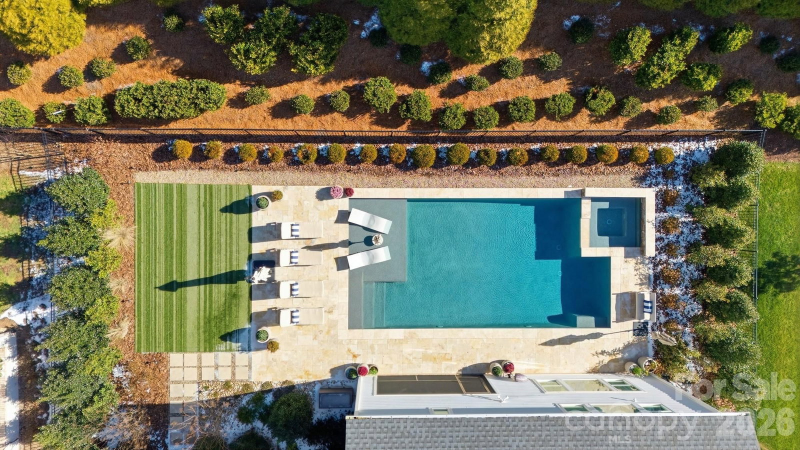 2052 Thatcher Way, Fort Mill, SC 29715 - Photo 2