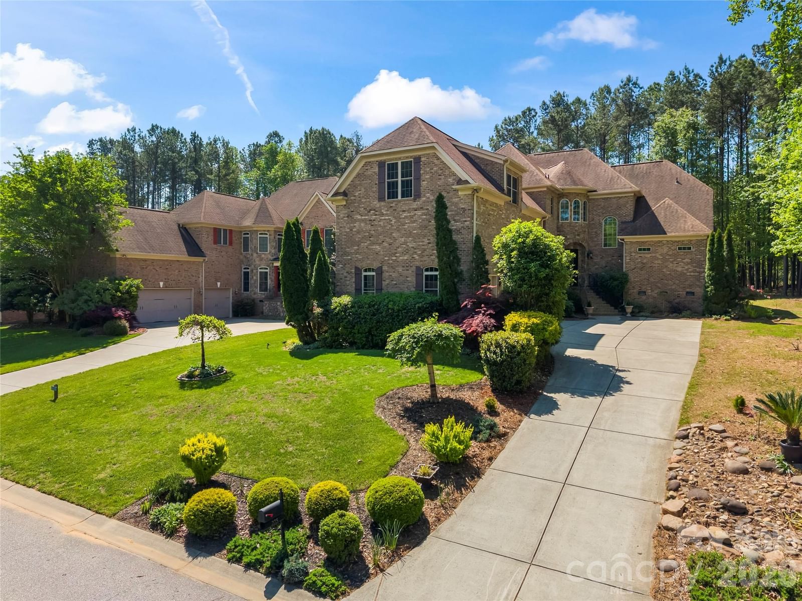 275 Palm Cove Way, York, SC 29745