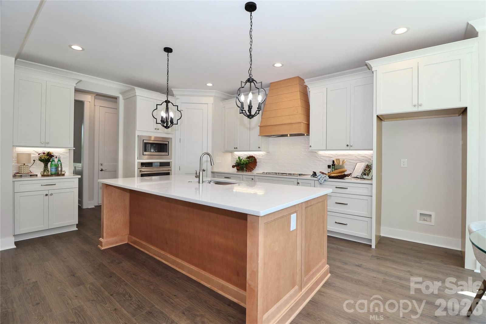 4265 Candlewood Drive, Sherrills Ford, NC 28673
