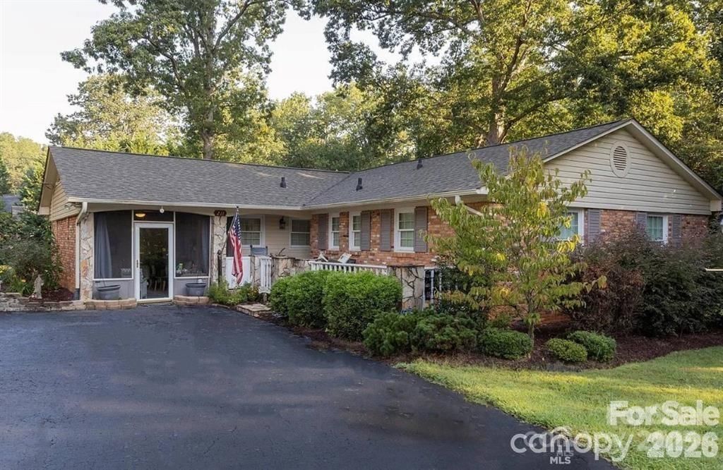 Property at 211 General Stonewall Jackson, Stanley, NC 28164