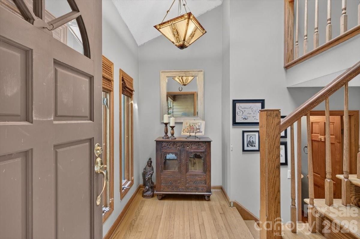 10 Thornwood Court, Lake Wylie, SC 29710 - Photo 2