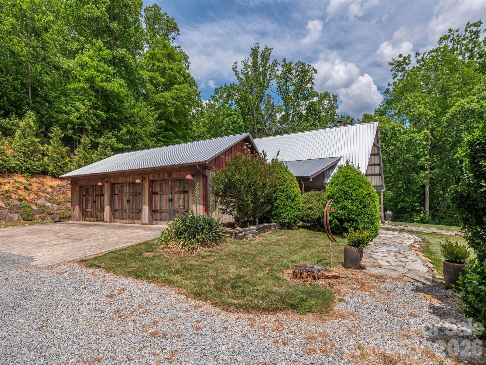 461 Ferguson Cove Loop, Clyde, NC 28721 - Photo 4