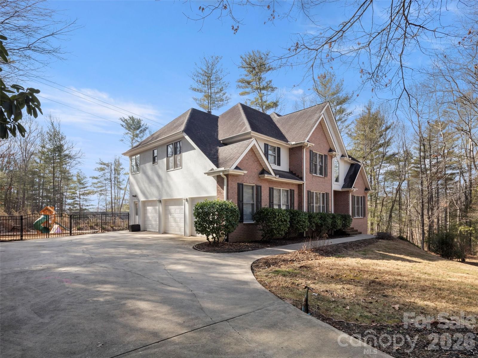 10 Dunnwoody Court, Arden, NC 28704