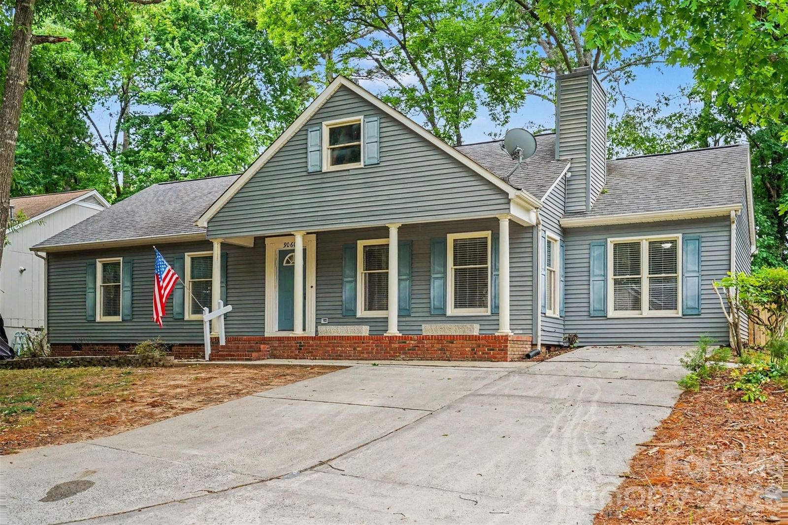 9060 Tulagi Court, Tega Cay, SC 29708 - Photo 3
