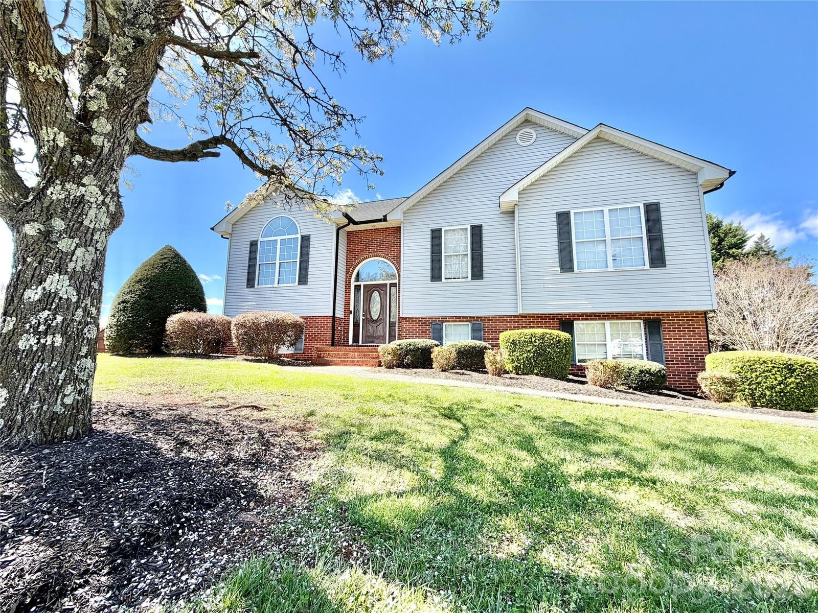 15 Luther Stafford Avenue, Taylorsville, NC 28681 - Photo 2