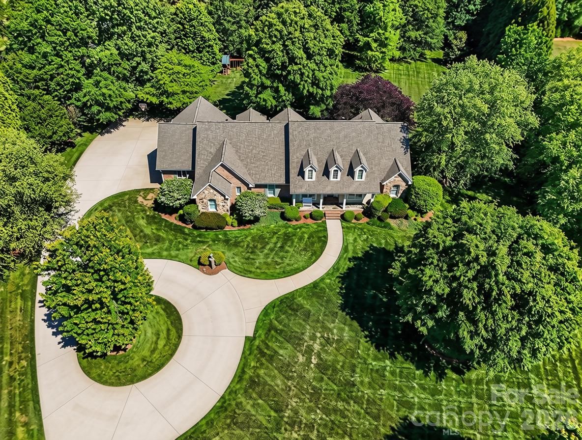 1422 Stone Gate Drive, Shelby, NC 28150